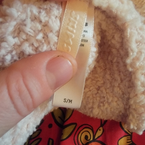 Skims Fuzzy Knit Tank Top - Picture 4 of 5